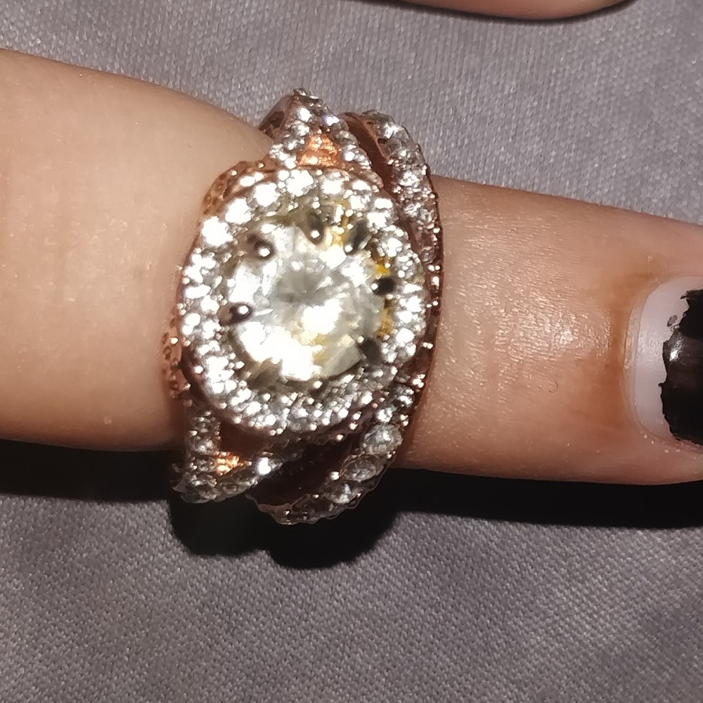 Beautiful vintage white sapphire ring.